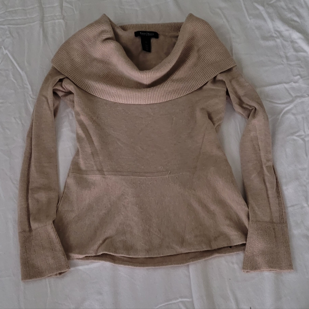 Women's sweater